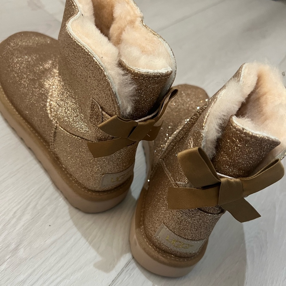 Women’s UGG boots